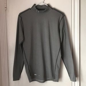 Under Armour Cold Gear Long-Sleeve
